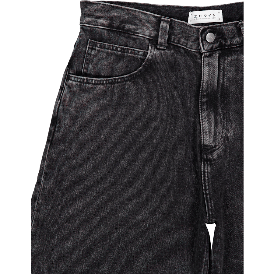 Worker Short Black