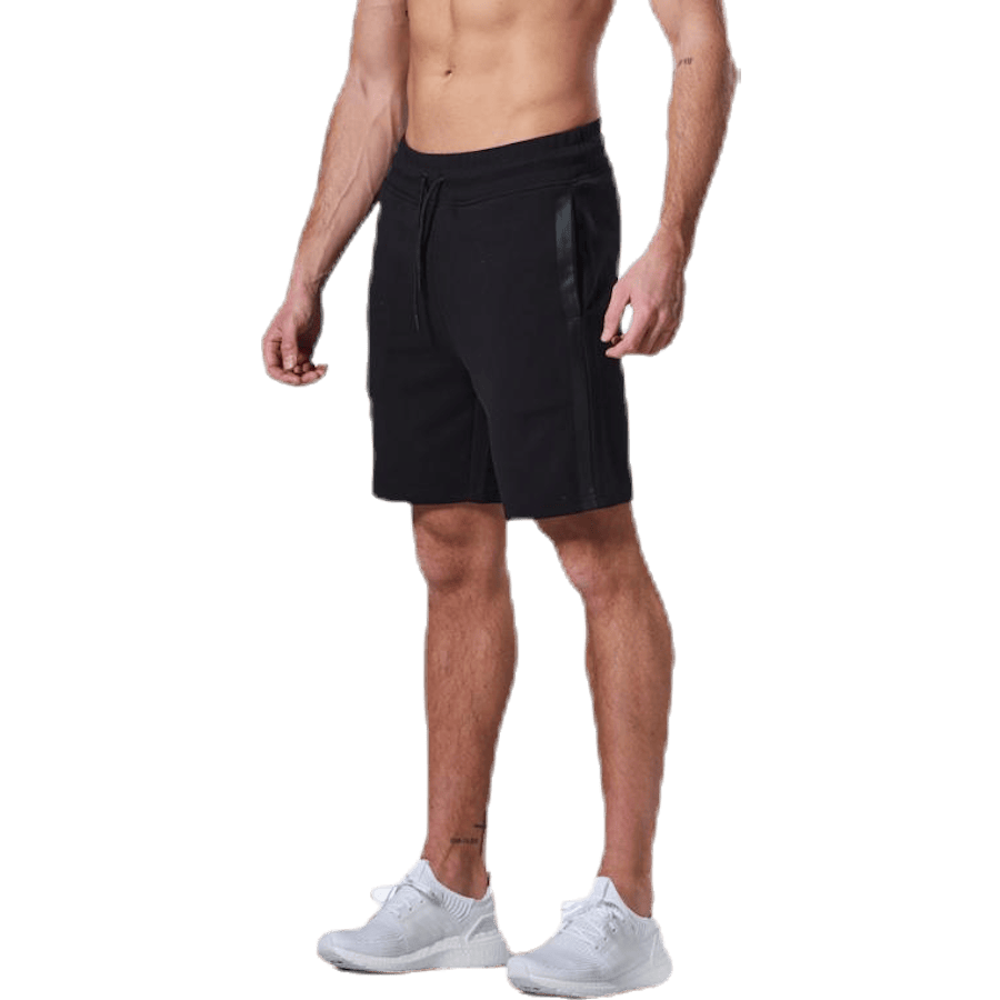 Capture Tech Shorts Black